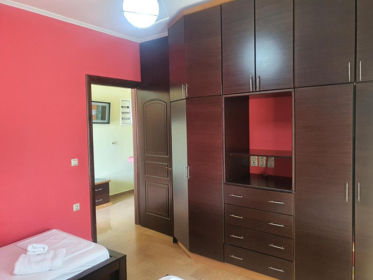 Mihal Suites Sarandë Exterior foto