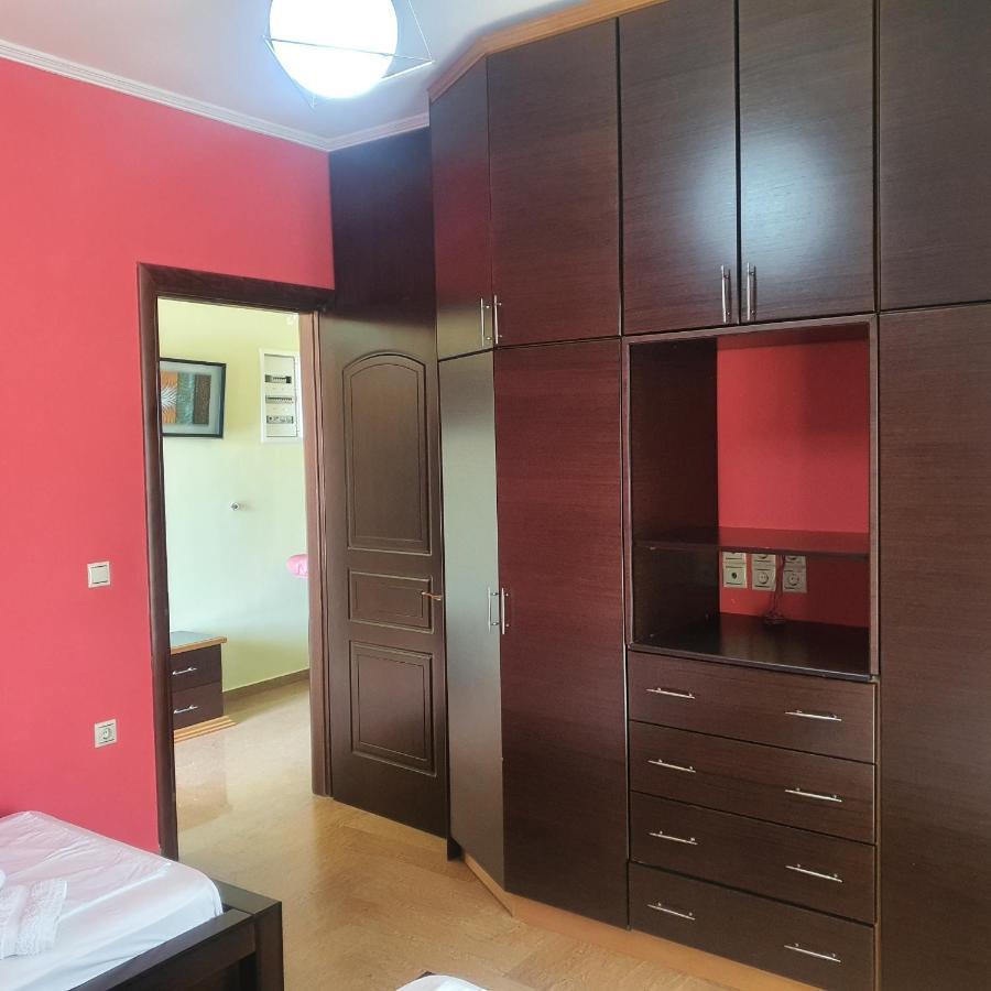 Mihal Suites Sarandë Exterior foto